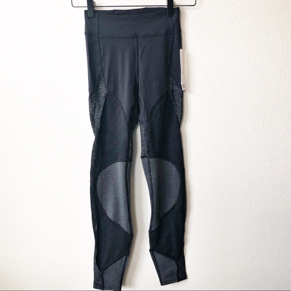 lululemon divert tight